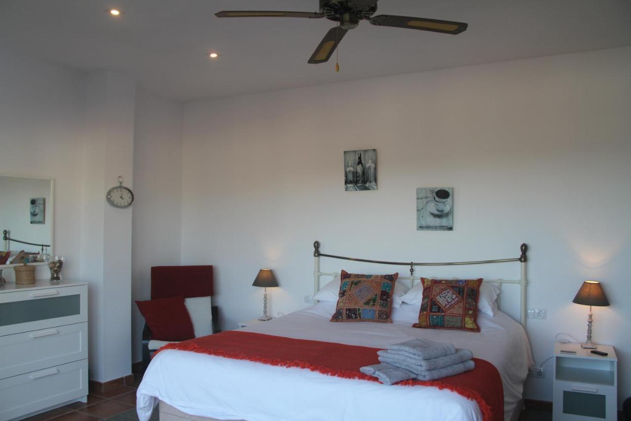 Bed & Breakfast Beniarres In *